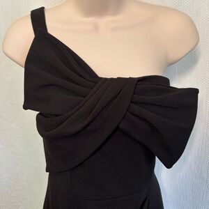 Adrianna Papell Black One-Shoulder Dress with Bow size 8